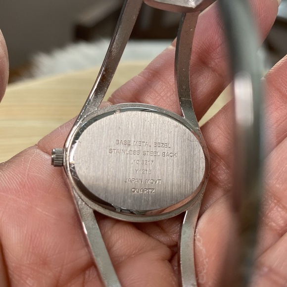 Anne Klein Stainless Steel Back Japan Movement Bracelet watch Mother of Pearl - Picture 7 of 8